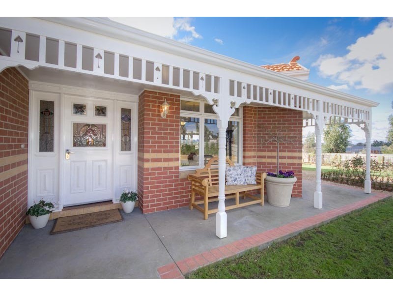 13 Choice Place, Gisborne VIC 3437
