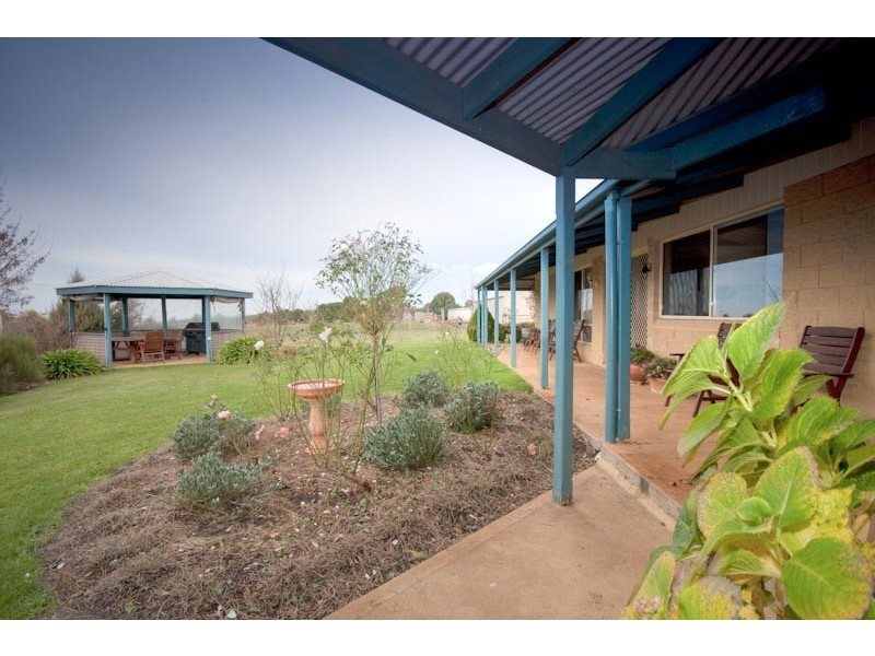 761 Gisborne Melton Rd*, Gisborne South VIC 3437