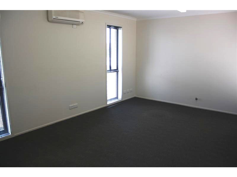 12 Sauer Road, New Gisborne VIC 3438