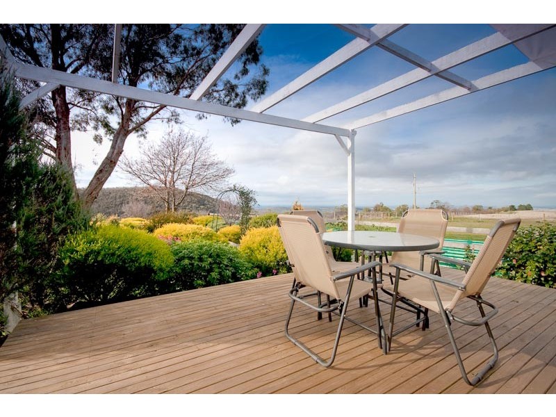 402 GISBORNE MELTON  ROAD, Toolern Vale VIC 3337