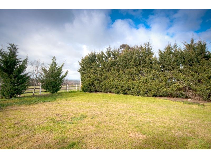 402 GISBORNE MELTON  ROAD, Toolern Vale VIC 3337