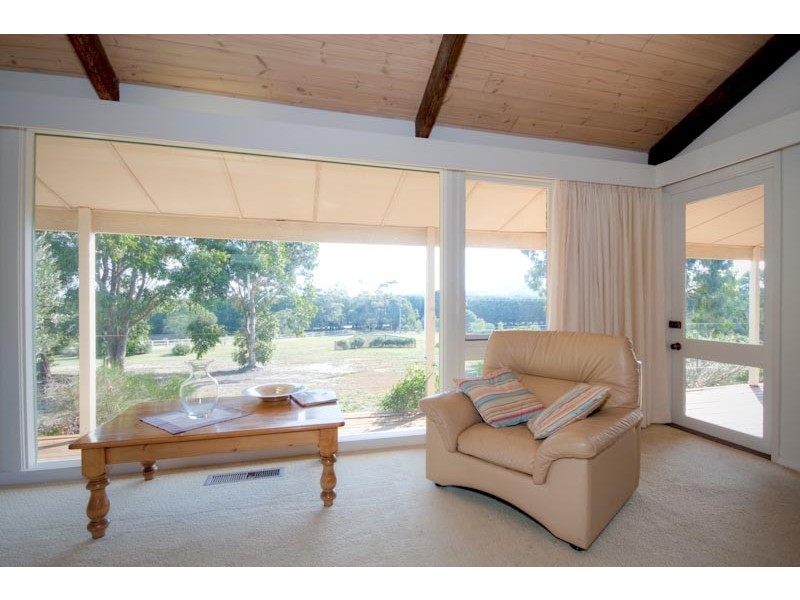 155 Benson Rd, Gisborne VIC 3437
