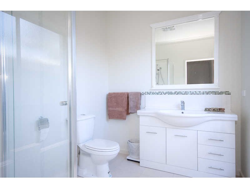 17A WORCESTER ROAD, Gisborne VIC 3437