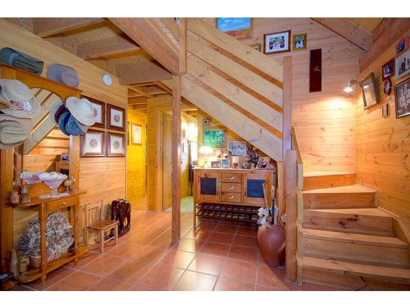 173  SANDY CREEK ROAD, Riddells Creek VIC 3431