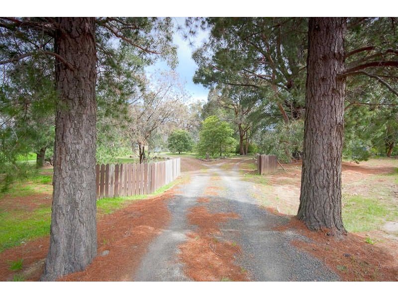 173  SANDY CREEK ROAD, Riddells Creek VIC 3431