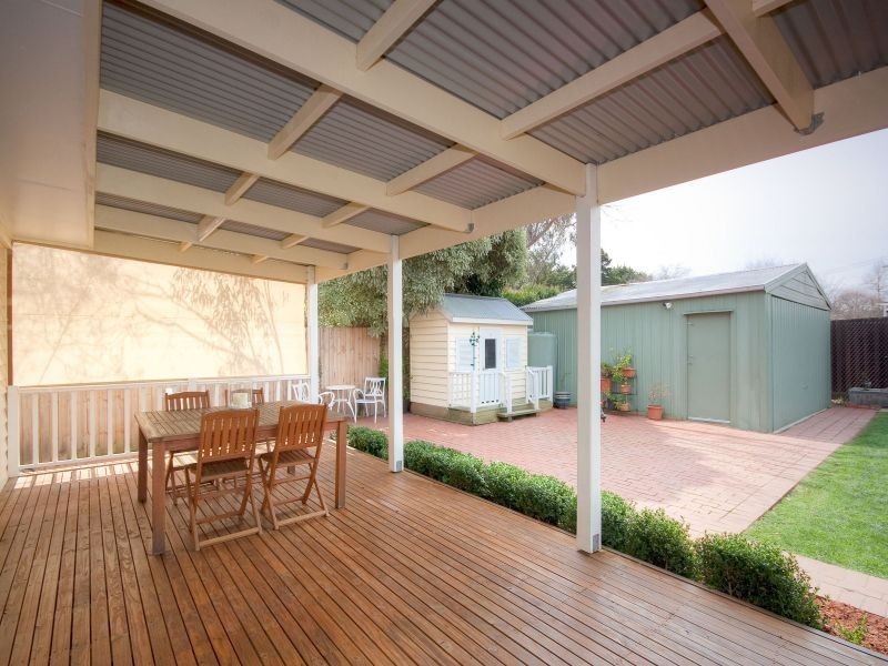 200 STATION ROAD, Gisborne VIC 3437