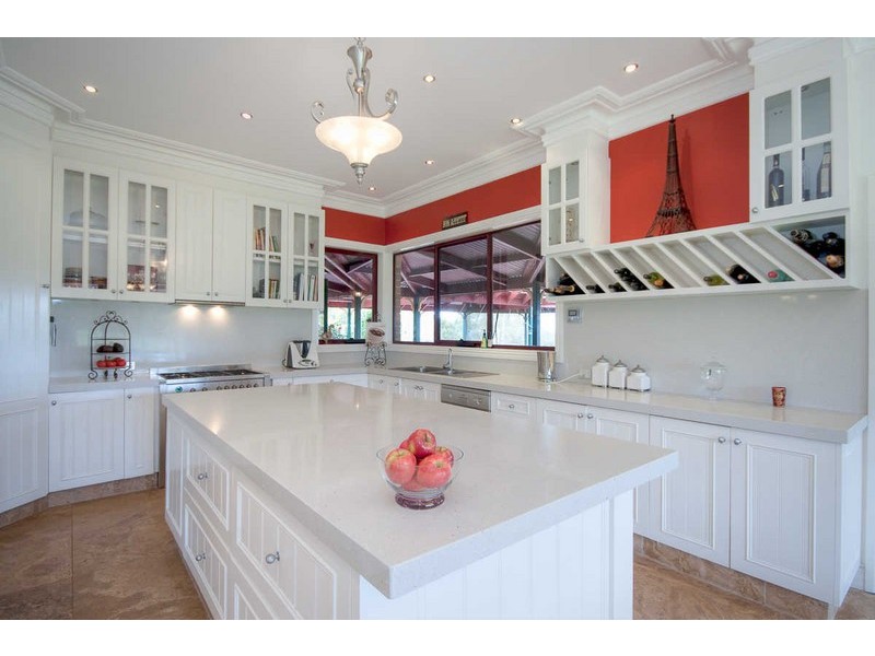 277 COUANGAULT ROAD, Gisborne VIC 3437