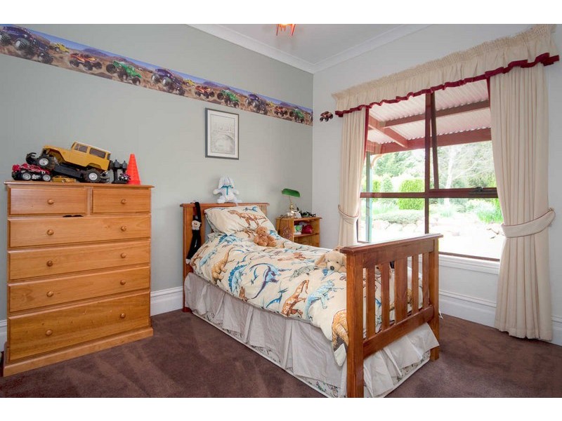 277 COUANGAULT ROAD, Gisborne VIC 3437