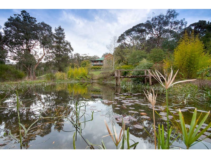 55 OUTAWOOD RISE, Gisborne VIC 3437