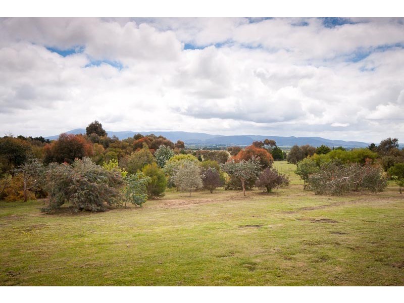 134 McGeorge Rd, Gisborne VIC 3437