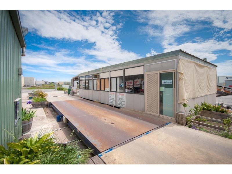 28 Sauer Road, New Gisborne VIC 3438