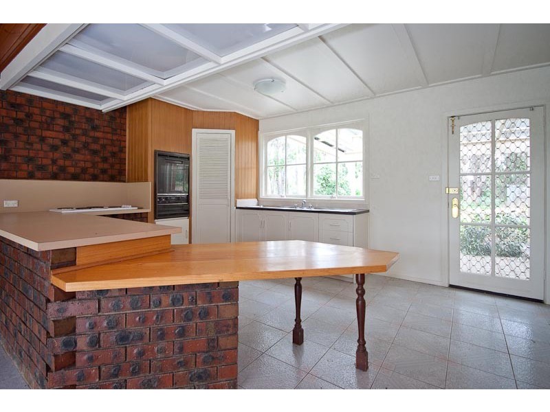 126 Crombie Rd, Macedon VIC 3440