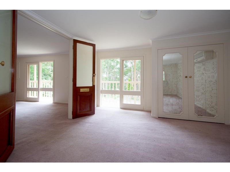 126 Crombie Rd, Macedon VIC 3440