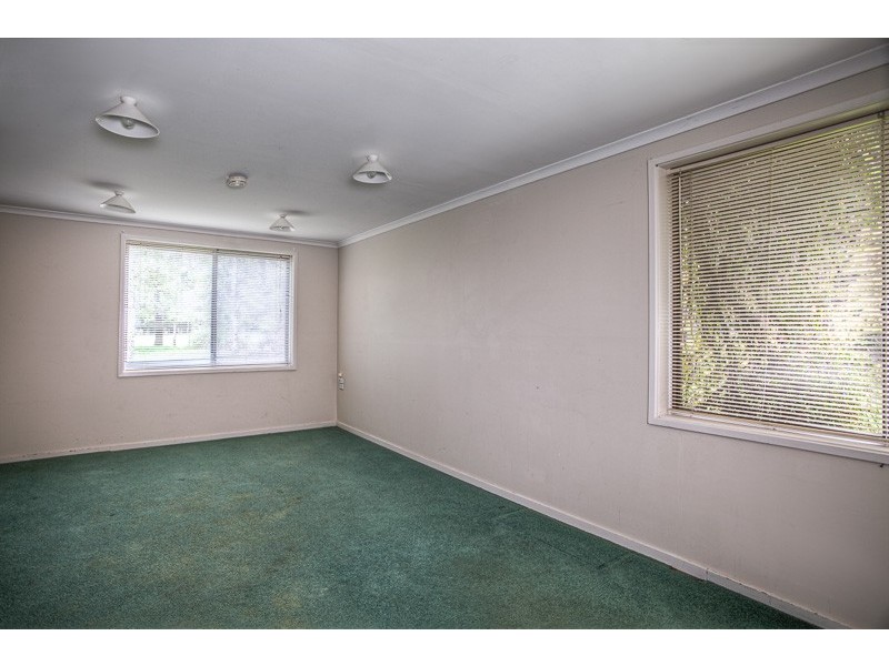 820 Bacchus Marsh Road, Bullengarook VIC 3437