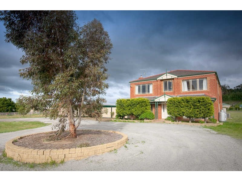 12 Monaghan Rd, Gisborne VIC 3437