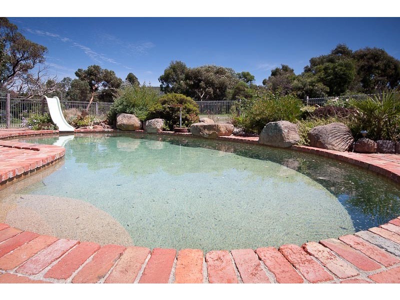 155 Gap Rd, Riddells Creek VIC 3431