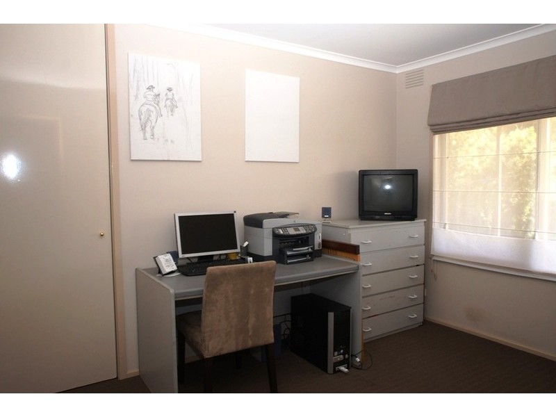 3 MOORES RD, Riddells Creek VIC 3431