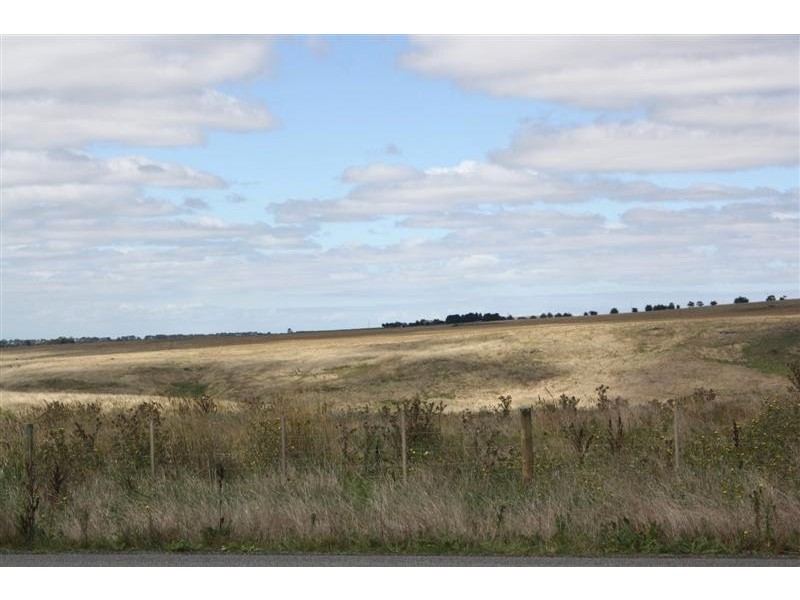 95 Murray Rd, Gisborne VIC 3437