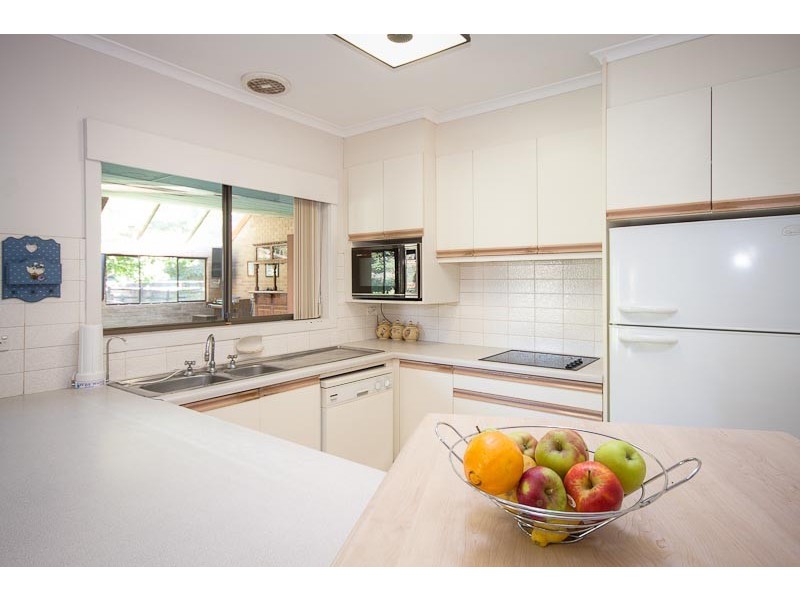 59 Welsh Rd, Gisborne South VIC 3437