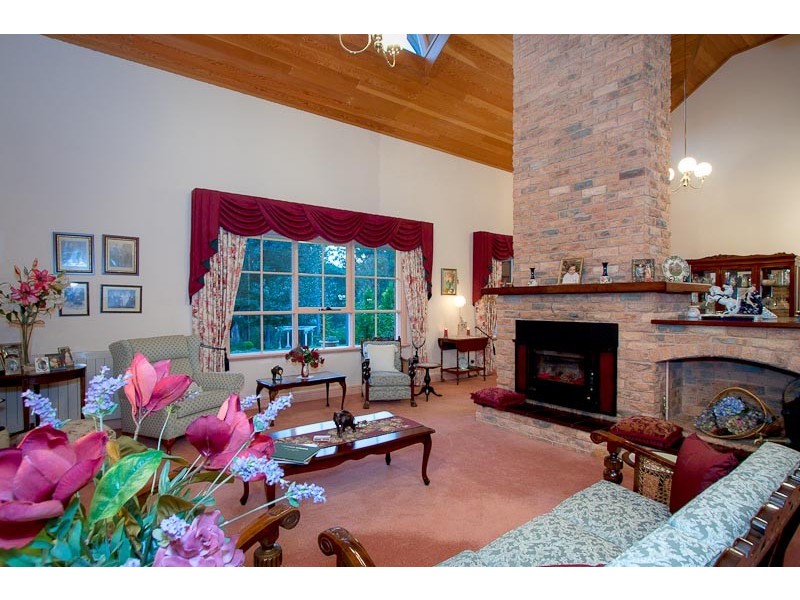 79 Glen Echo Court, Mount Macedon VIC 3441