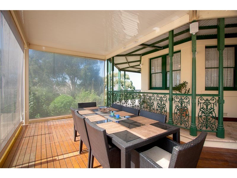 269 Couangalt Rd, Gisborne South VIC 3437