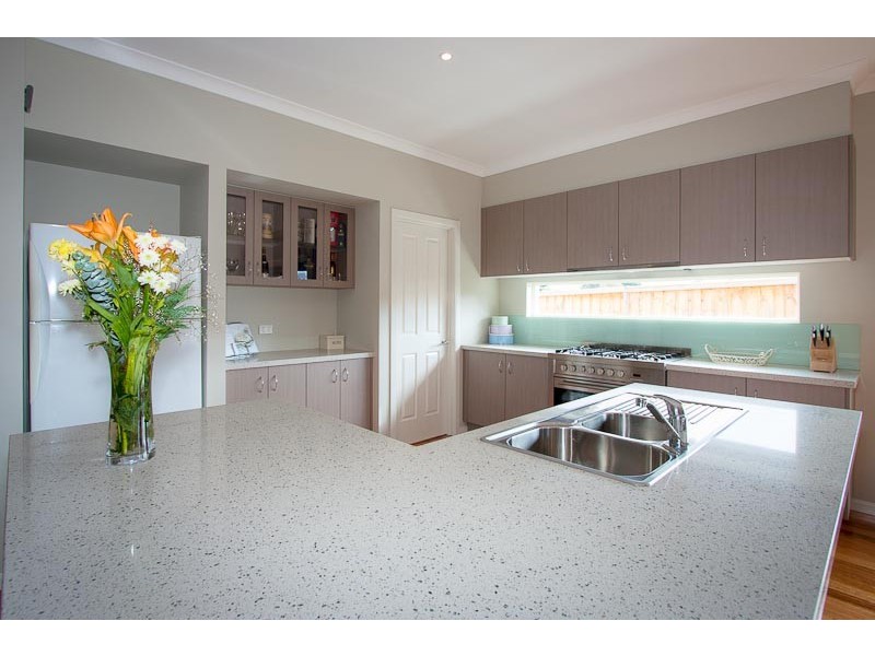 4 Pearce Court, Gisborne VIC 3437