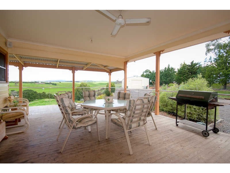 74 MT AITKEN ROAD, Sunbury VIC 3429