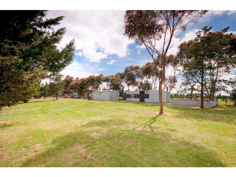 74 MT AITKEN ROAD, Sunbury VIC 3429