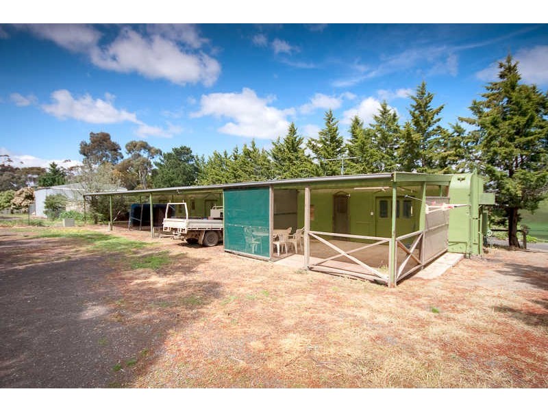74 MT AITKEN ROAD, Sunbury VIC 3429