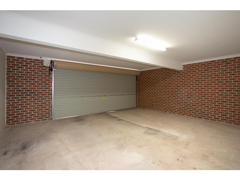 Unit 2/71 Aitken St, Gisborne VIC 3437
