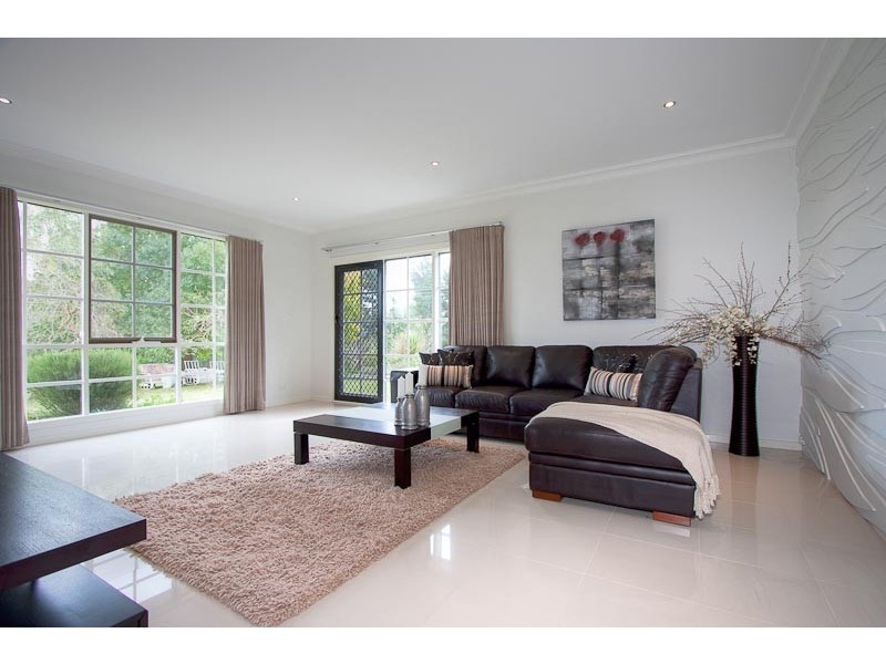 279 Melton Road, Gisborne VIC 3437