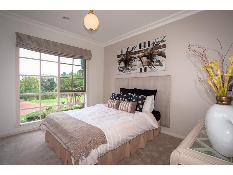 279 Melton Road, Gisborne VIC 3437