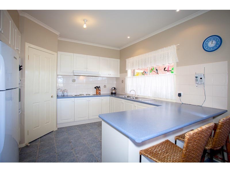 11 Penelope Court, Gisborne VIC 3437
