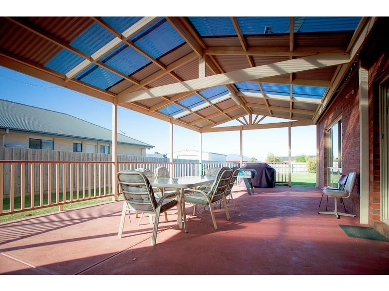 11 Penelope Court, Gisborne VIC 3437