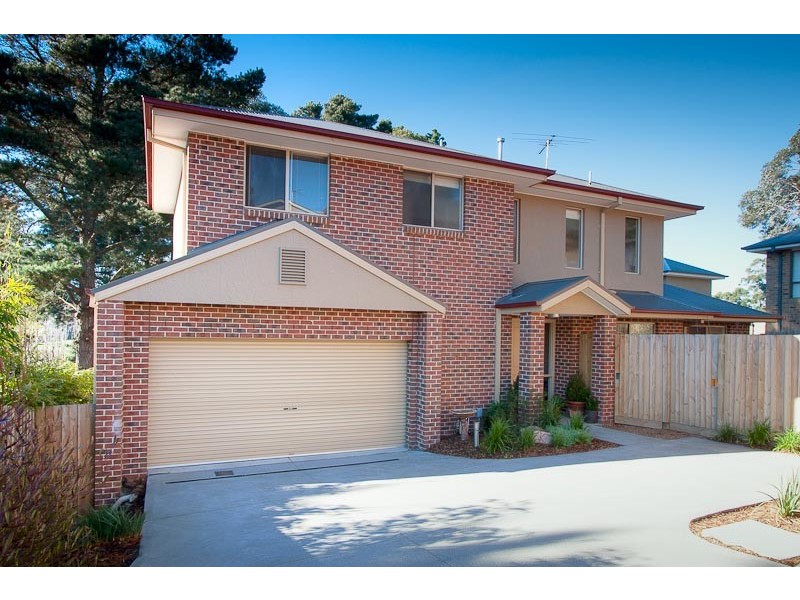 Unit 3/71  Aitken St, Gisborne VIC 3437