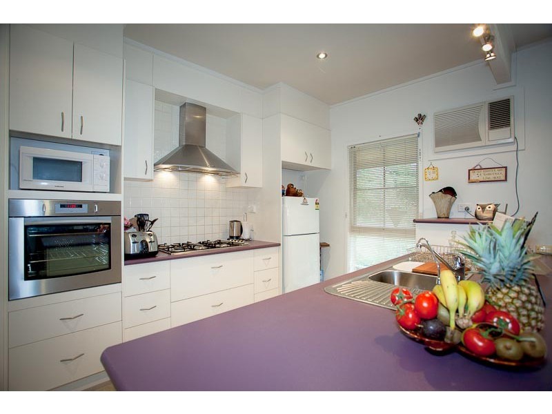 829 Bacchus Marsh Rd*, Bullengarook VIC 3437