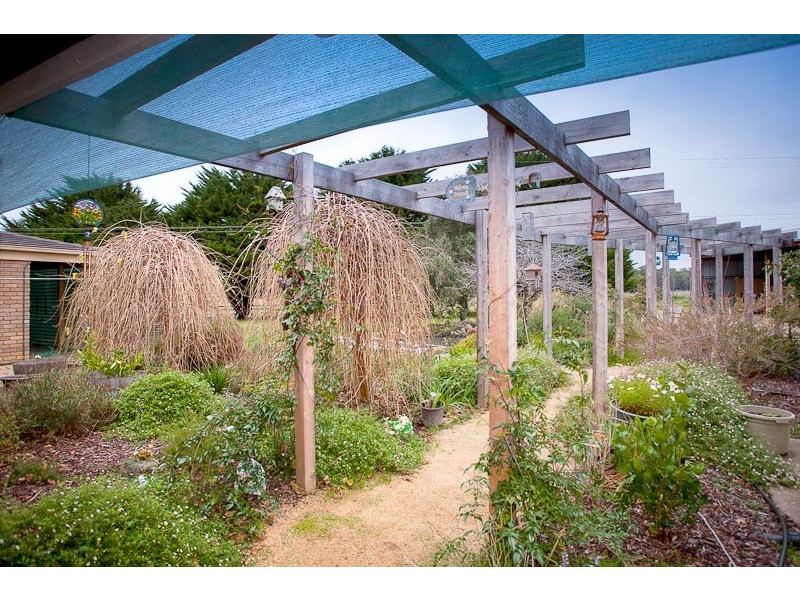 829 Bacchus Marsh Rd, Gisborne VIC 3437