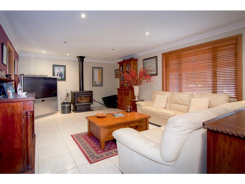 62 Tweddle Road, Gisborne South VIC 3437