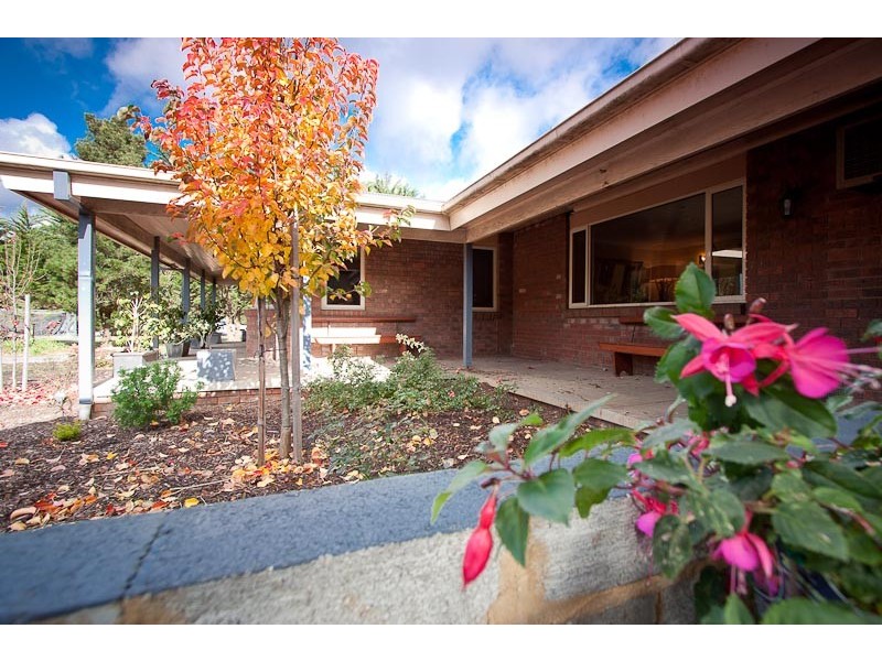 62 Tweddle Road, Gisborne South VIC 3437