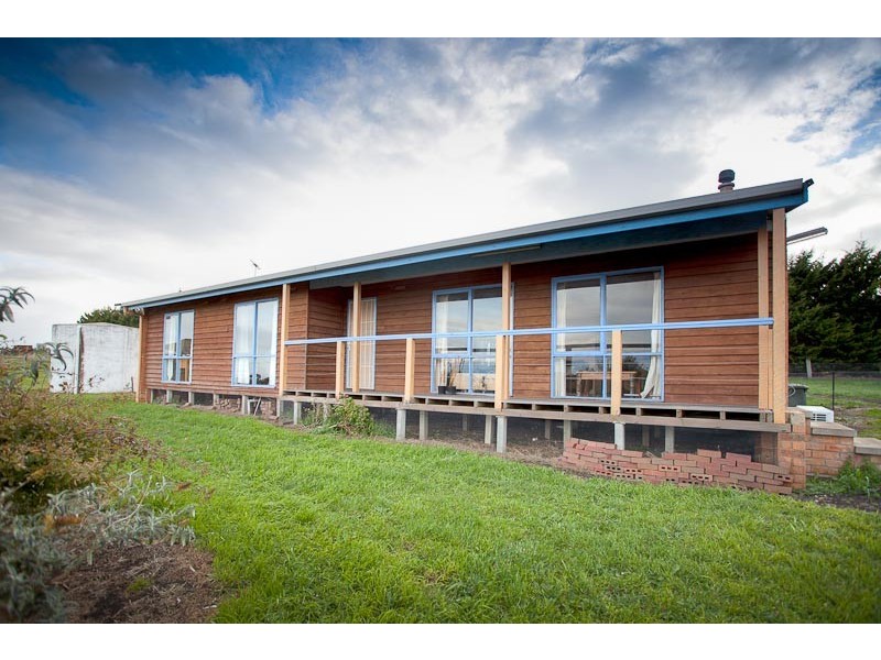 79 Berrie Road, Gisborne South VIC 3437