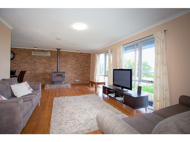 79 Berrie Road, Gisborne South VIC 3437