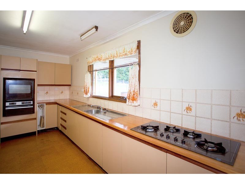79 Berrie Road, Gisborne South VIC 3437