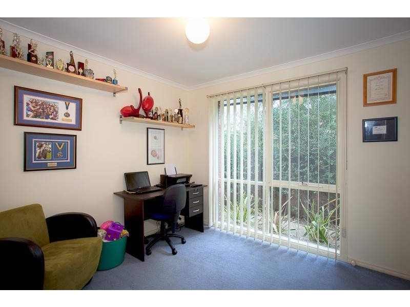 2  Vista Close, Gisborne VIC 3437