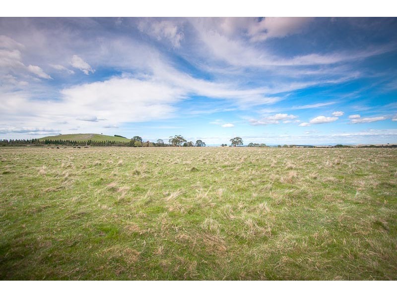 Lot 3-7 / 40 CABBAGE TREE LANE, Gisborne South VIC 3437