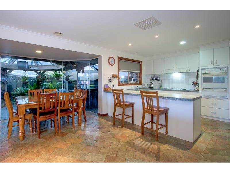 15 Mountainview Way, Gisborne VIC 3437