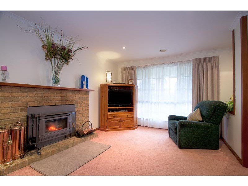 15 Mountainview Way, Gisborne VIC 3437