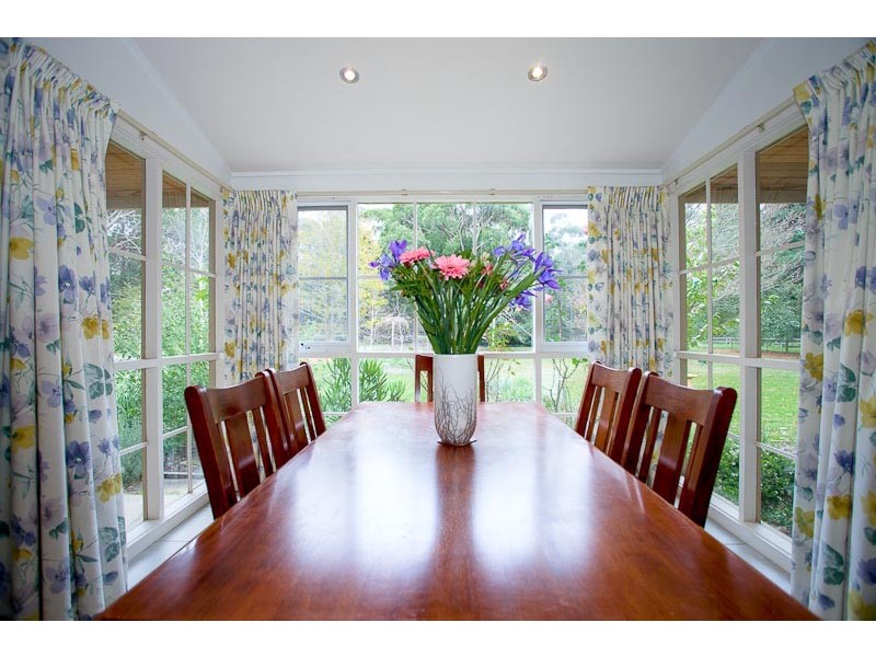 829 Bacchus Marsh Rd, Gisborne VIC 3437