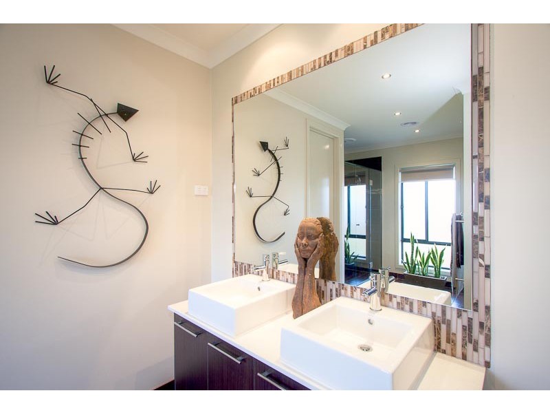 49 Parkview St, Gisborne VIC 3437