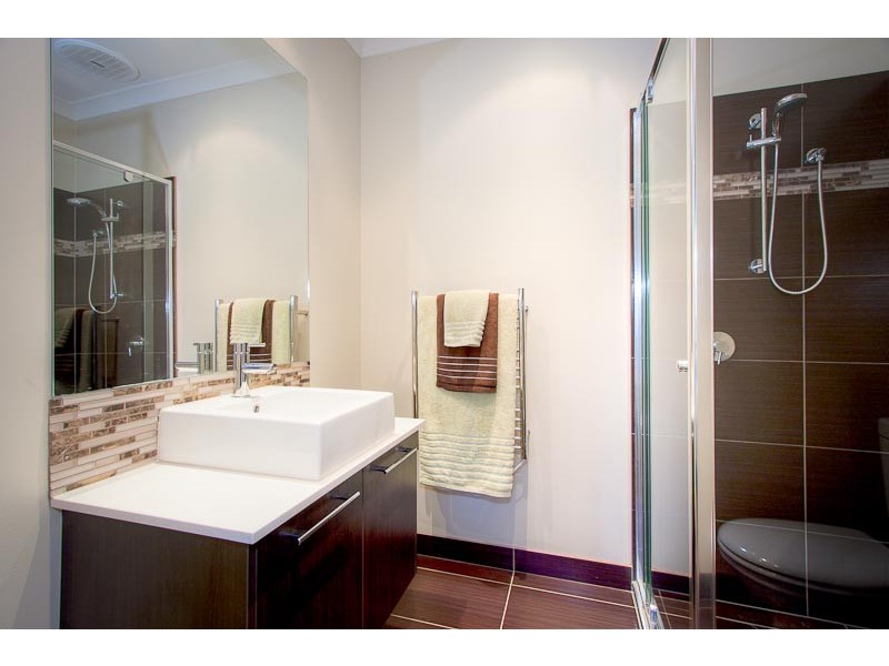 49 Parkview St, Gisborne VIC 3437