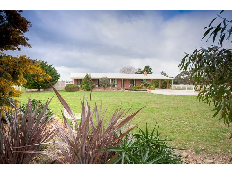 2296 MELB-LANCEFIELD RD, Romsey VIC 3434